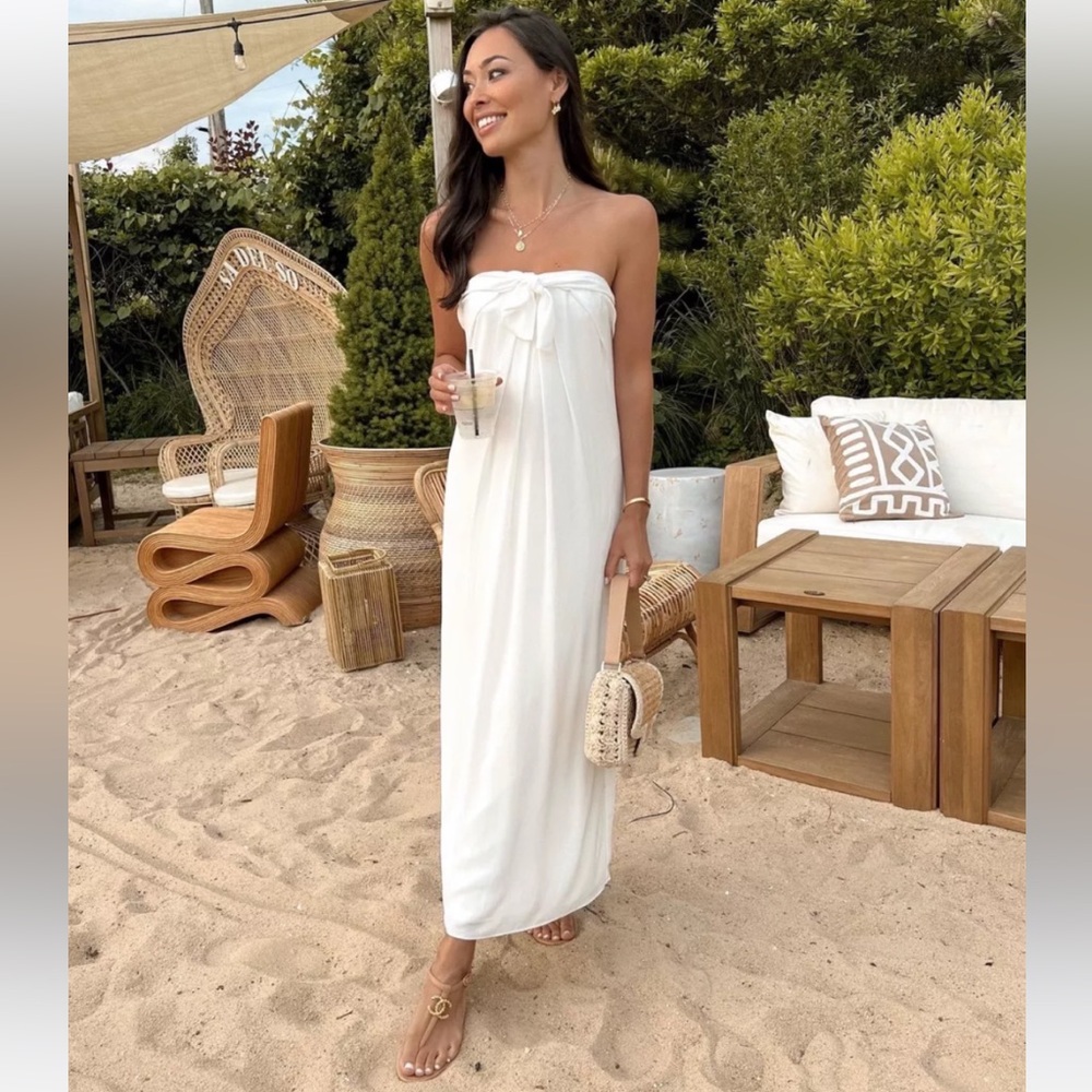 Halston Heritage Chalk White Tie Front Strapless Wedding Gown Dress 4 NWT